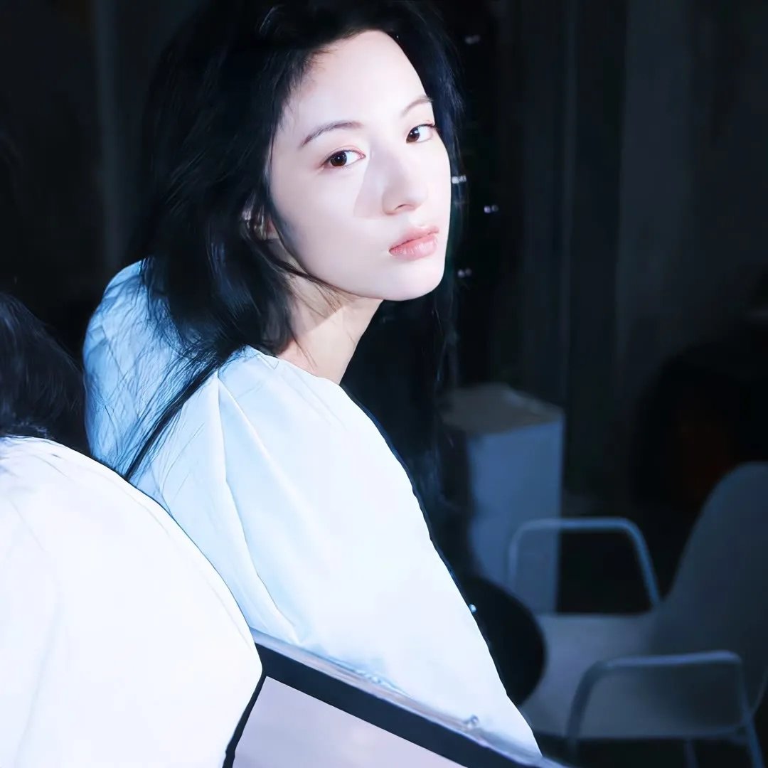 悲伤秘密的摇篮曲